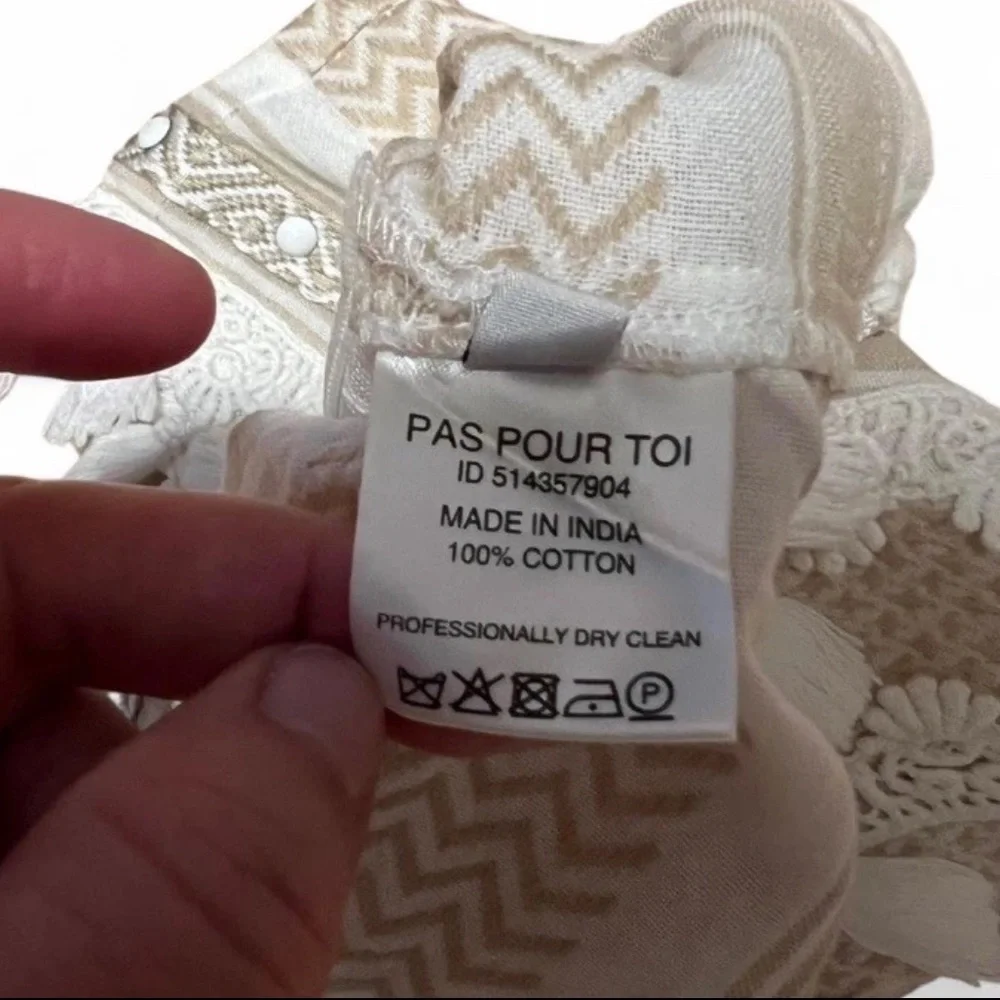 Dodo Bar Or White and Tan High-Waist Bohemian Crochet Tassel‎ Shorts Size Small